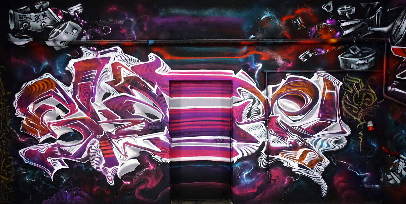 Graffiti Wall - Photo by Skare - detail, piece, skareone