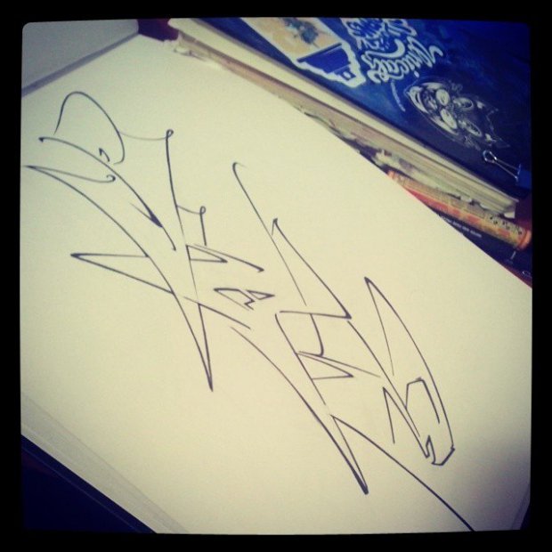 Graffiti Sketch - Photo by Skare - Skare, lines, sketch (2014)