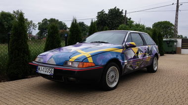 Graffiti Artwork in Warsaw - Photo by Skare - Skare, car (2015)