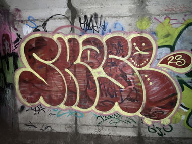 Graffiti Wall - Photo by Skasi124