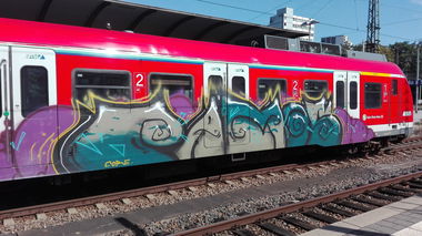 Graffiti Train - Photo by Skirmos - Pamos, Mainz, Hauptbahnhof (2016)