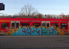 Graffiti Train - Photo by Skirmos - pamos, frankfurt (2016)