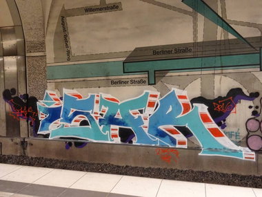 Graffiti Wall - Photo by Skirmos - Isar, Frankfurt (2016)