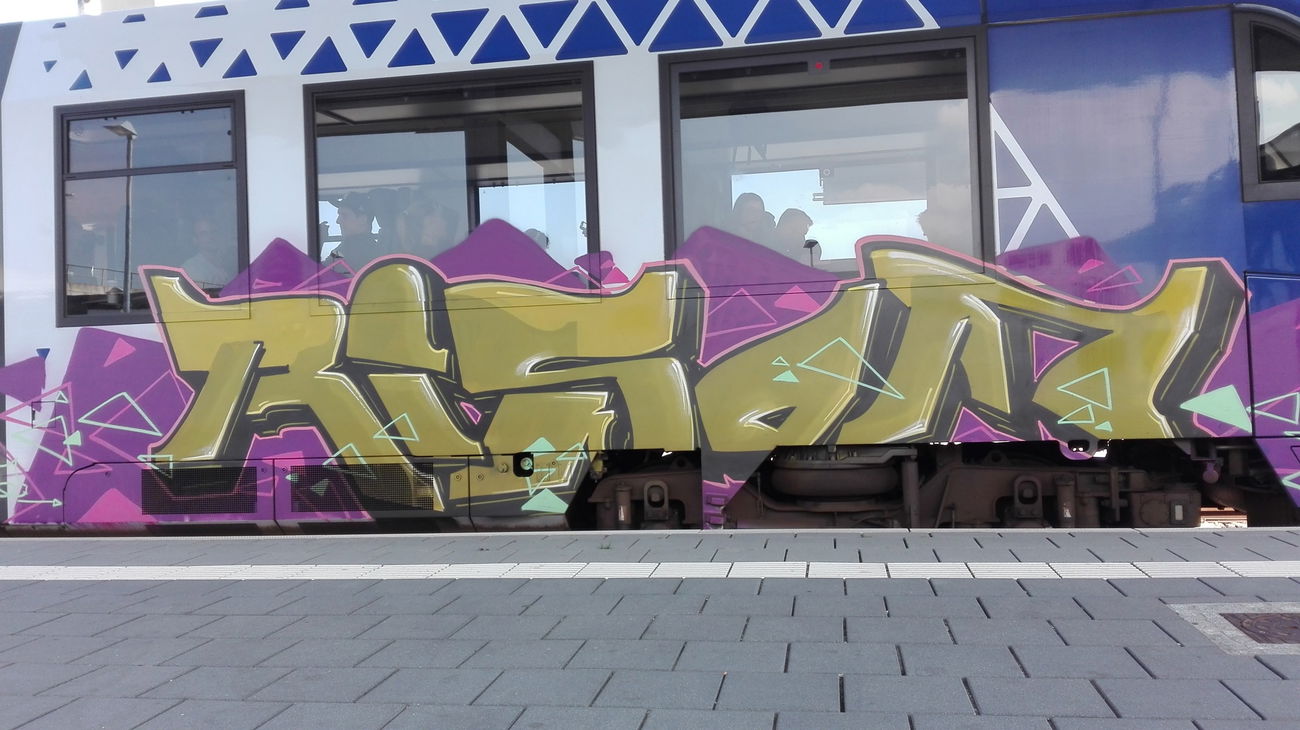 Graffiti Train in Bad kreuznach - Photo by Skirmos (2016)