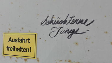 Graffiti Artwork in Kiel - Photo by Skirmos - schüchterne, jungs, tag (2016)