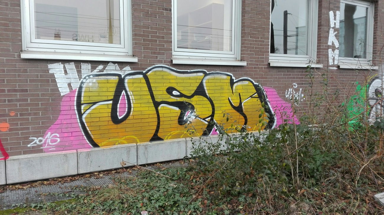 Graffiti Bombing - Photo by Skirmos - usm, mainz (2016)