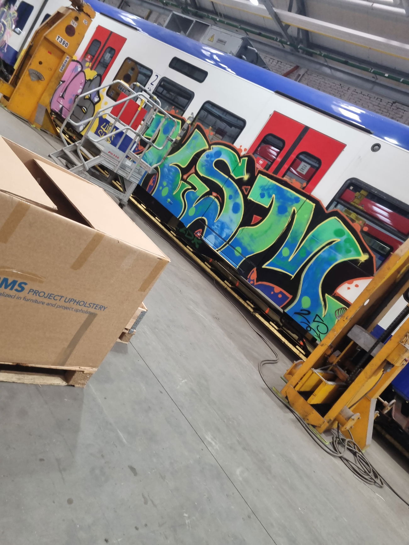 Graffiti Train - Photo by Skirmos (2025)