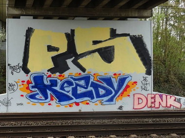 Graffiti Wall - Photo by Skirmos - ps, kezdy, denk