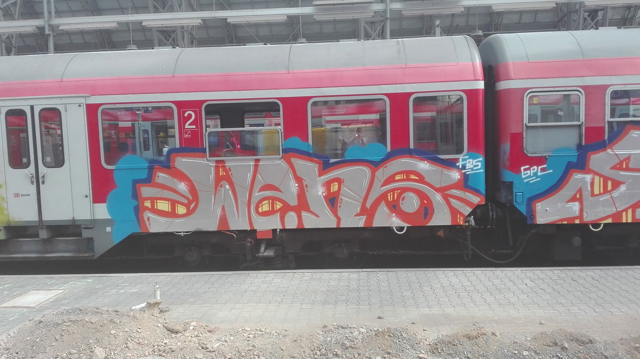Graffiti Train - Photo by Skirmos - Frankfurt (2016)