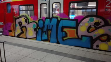 Graffiti Train - Photo by Skirmos - Mainz, Rime (2017)