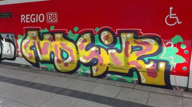 Graffiti Train - Photo by Skirmos (2016)