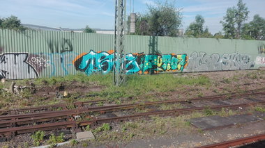 Graffiti Wall - Photo by Skirmos - tesa, karies, topc (2016)