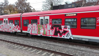 Graffiti Train - Photo by Skirmos (2016)