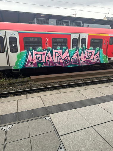 Graffiti Train - Photo by Skirmos (2024)