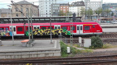 Graffiti Train - Photo by Skirmos - Single, Mainz, 2016 (2016)