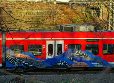 Graffiti Train - Photo by Skirmos - Frankfurt (2016)