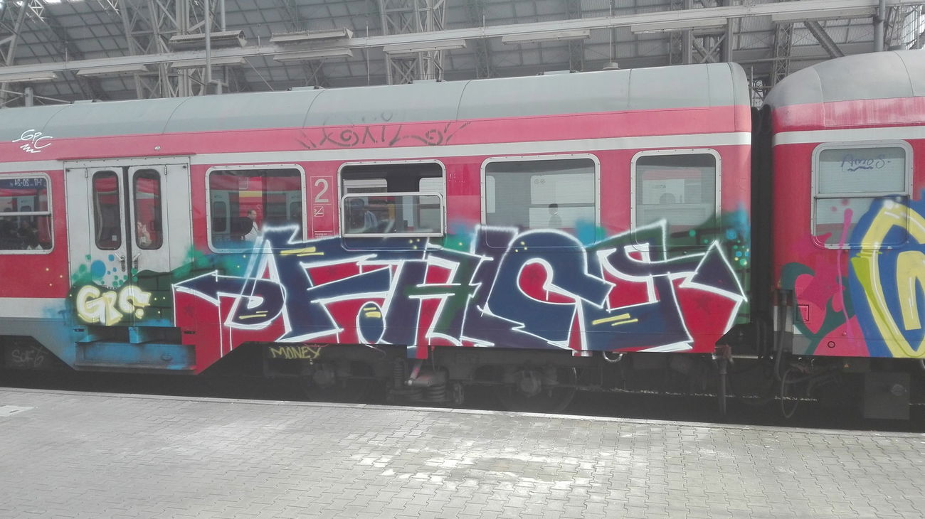 Graffiti Train - Photo by Skirmos - Frankfurt (2016)