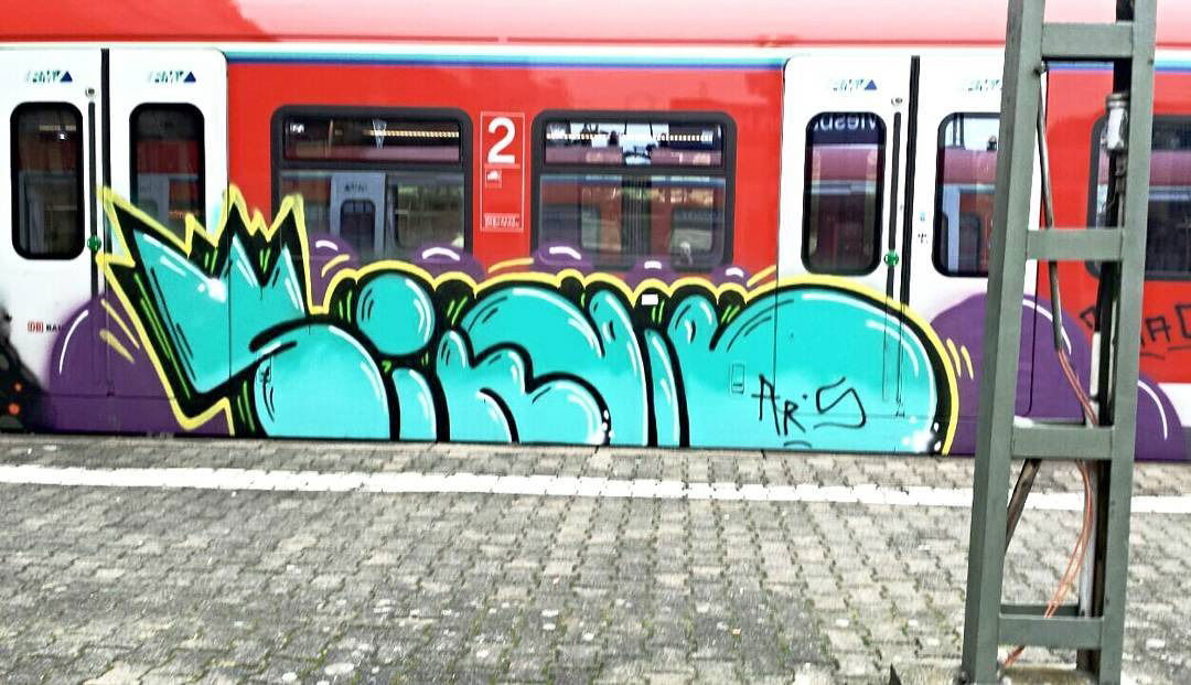 Graffiti Train - Photo by Skirmos - Single, Mainz, Frankfurt
