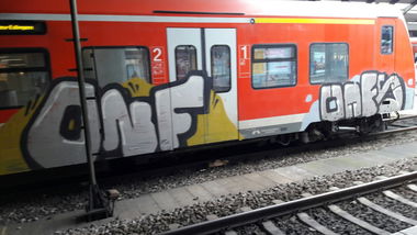 Graffiti Train - Photo by Skirmos - Mainz (2017)