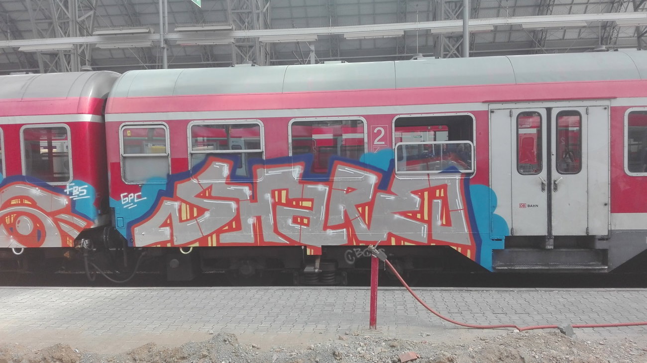 Graffiti Train - Photo by Skirmos - Share, Frankfurt (2016)