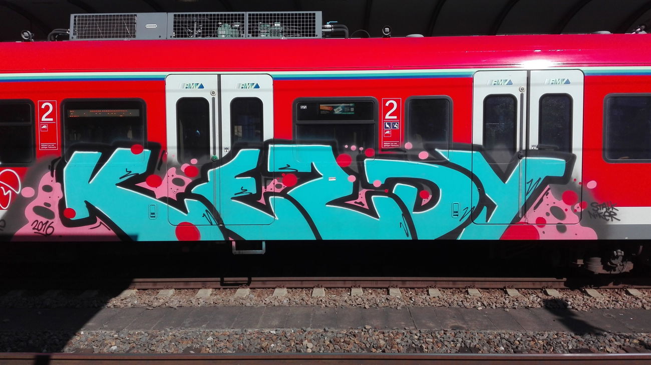Graffiti Train - Photo by Skirmos - Kezdy, Mainz, Hauptbahnhof (2016)