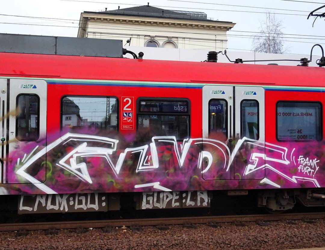 Graffiti Train - Photo by Skirmos - Gude, Frankfurt (2016)