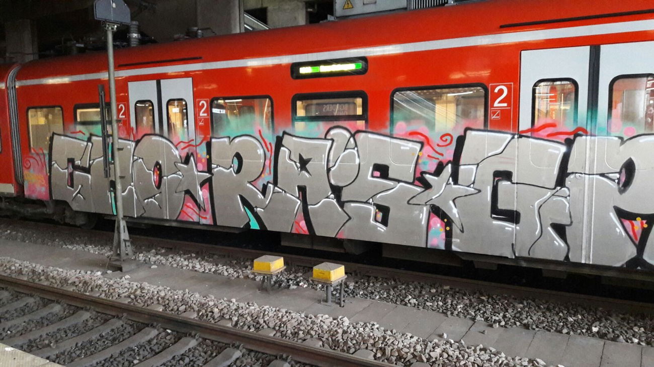 Graffiti Train - Photo by Skirmos - Mainz (2017)