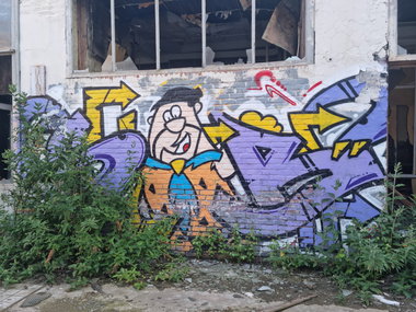 Graffiti Wall - Photo by Skirmos