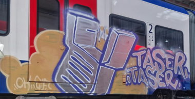 Graffiti Train in Aachen hauptbahnhof - Photo by Skirmos (2026)
