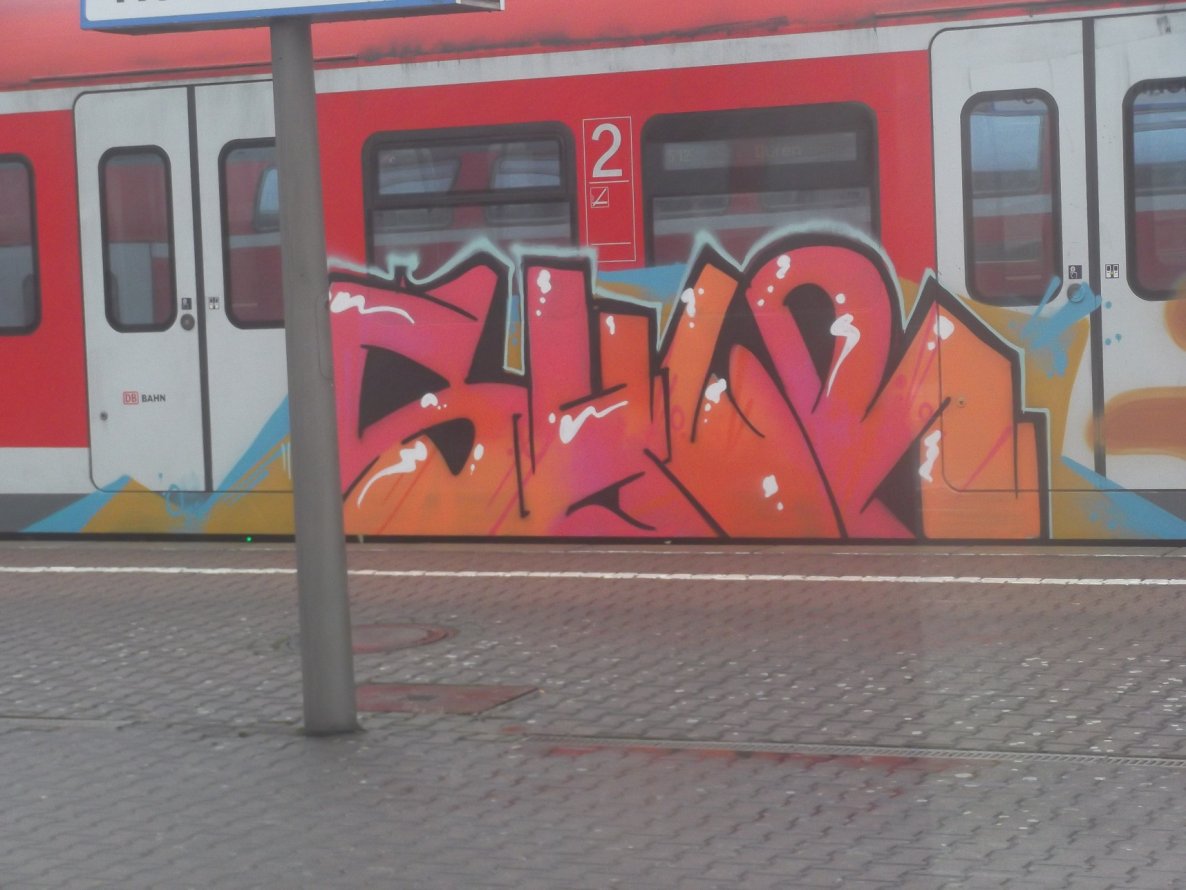 Graffiti Train - Photo by SkitOne69