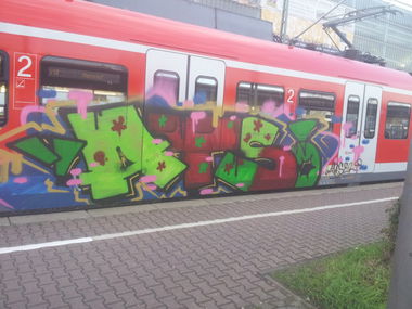 Graffiti Train - Photo by SkitOne69 - ATS, Crew, Hennef