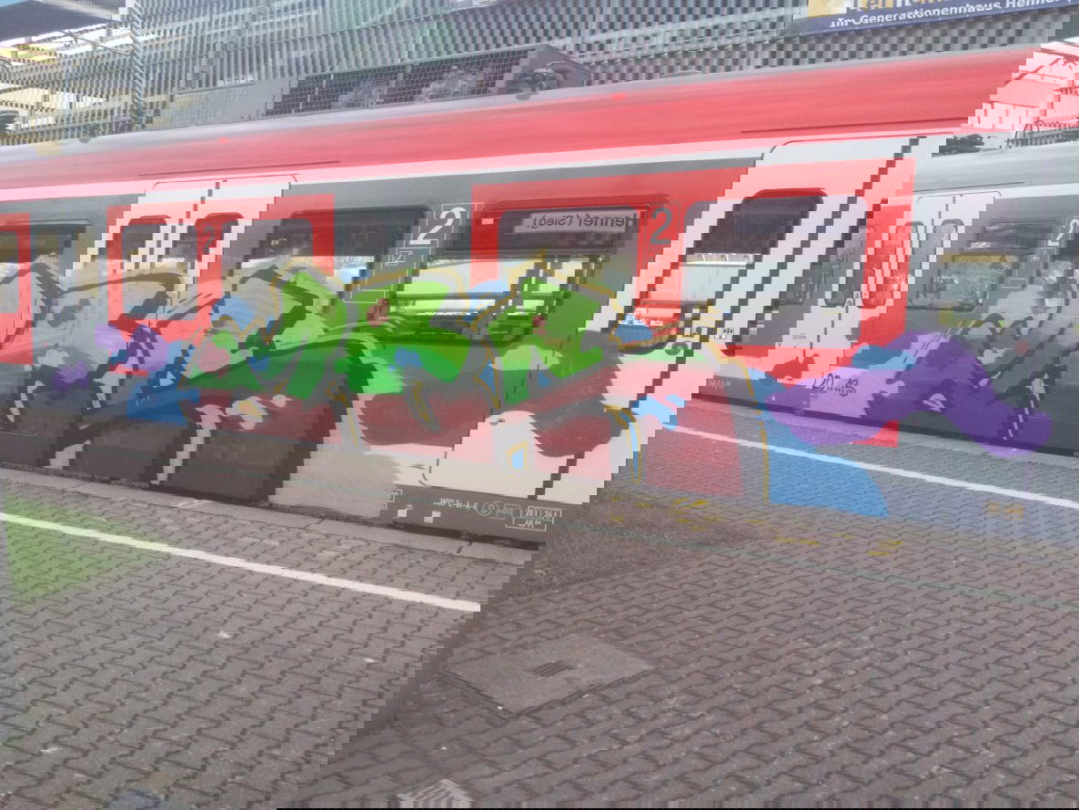 Graffiti Train - Photo by SkitOne69 - ATS, Crew, S12