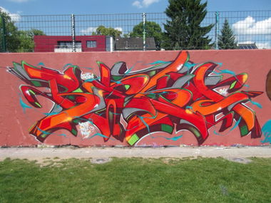 Graffiti Wall in H - Photo by SkitOne69
