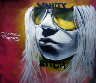 Graffiti Wall in Kalamata - Photo by Skitsofrenis - girl, bitch, glasses (2013)