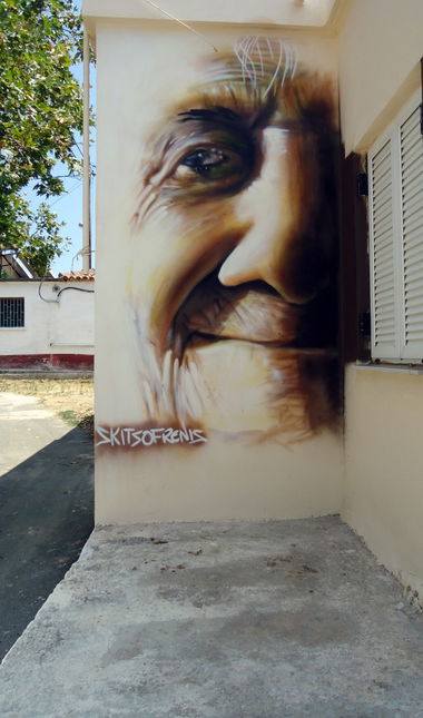 Graffiti Wall in Kalamata - Photo by Skitsofrenis - old, lady, grandmother (2013)