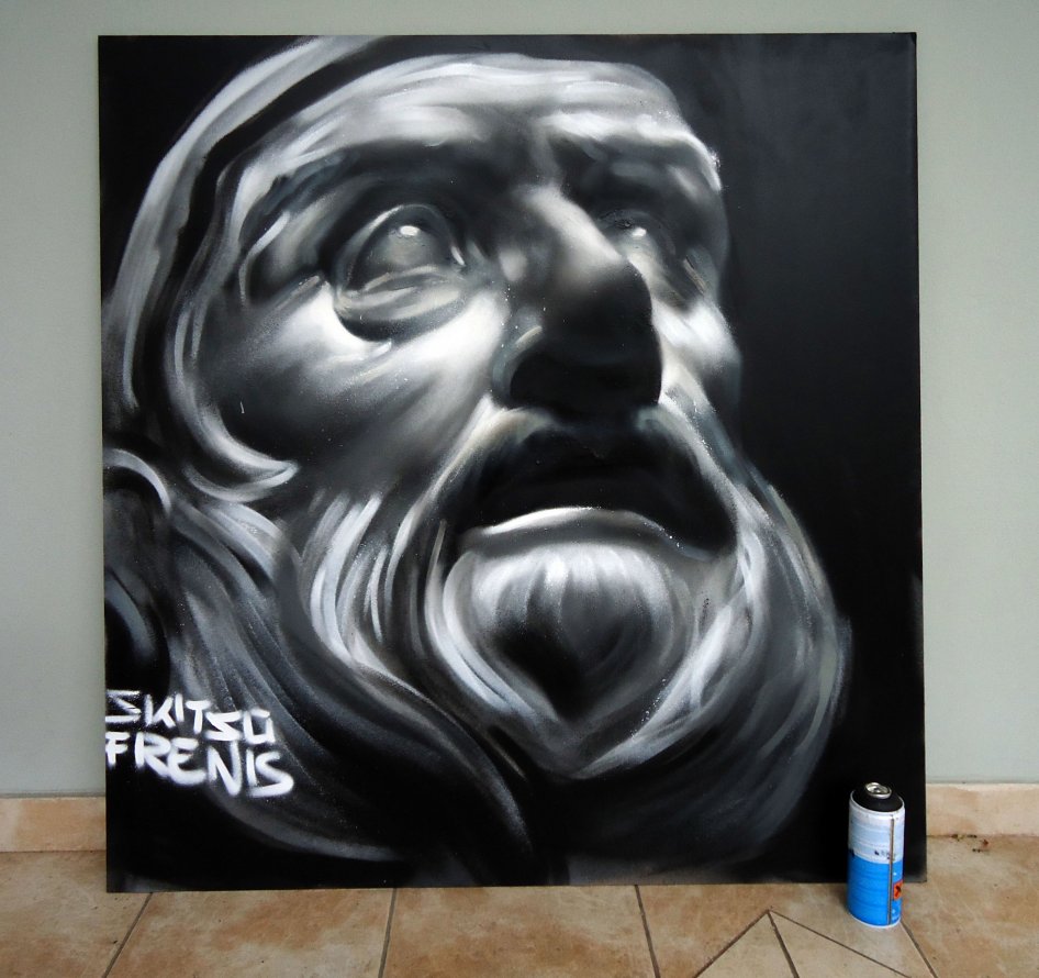 Graffiti Artwork - Photo by Skitsofrenis - canvas, grey, statue (2013)