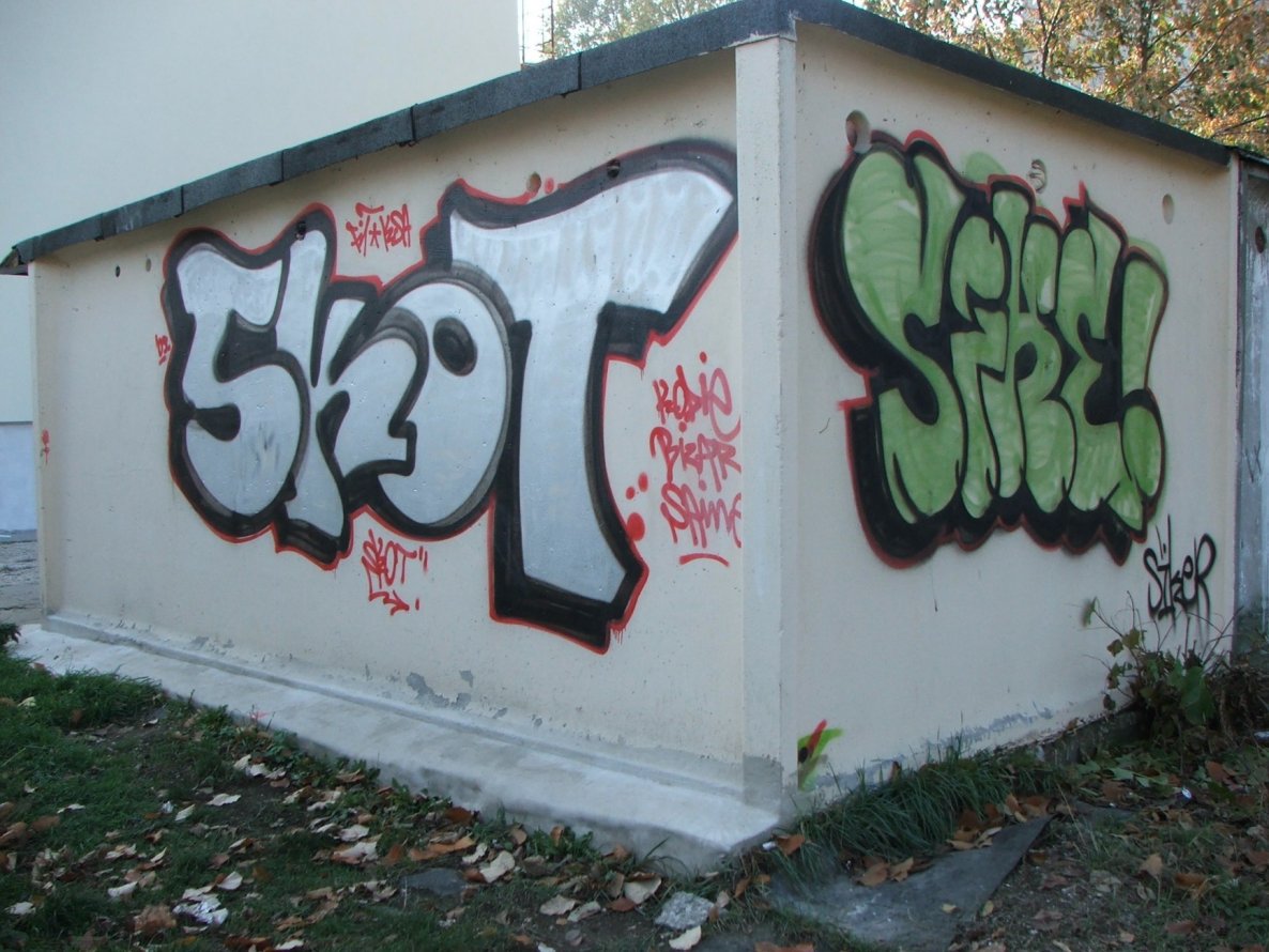 Graffiti Wall - Photo by SkoTerror