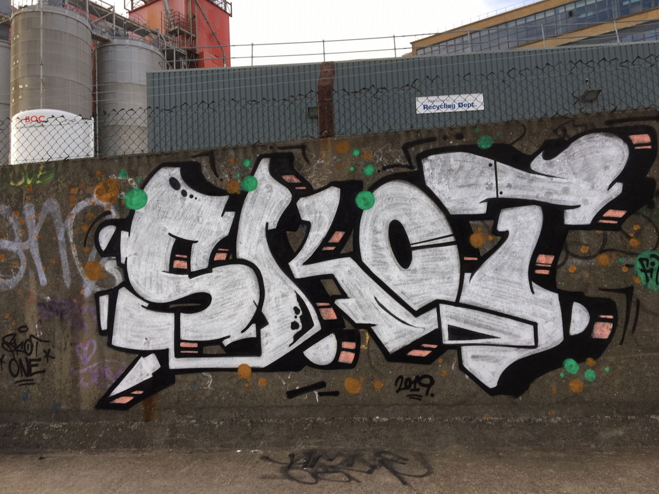 Graffiti Wall - Photo by SkoTerror