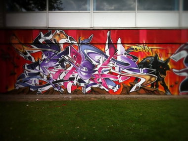 Graffiti Wall - Photo by Skore79