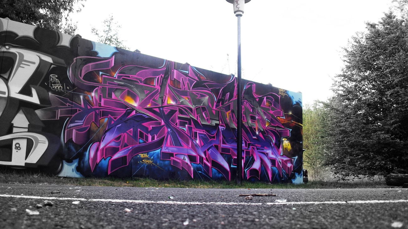 Graffiti Wall - Photo by Skore79 - SuperBadBoys, AutoBahnStyles, UnderTheStars (2016)