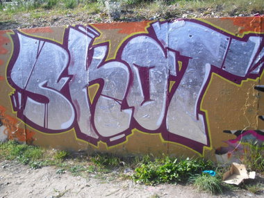 Graffiti Wall in Brighton - Photo by Skot_terror (2013)