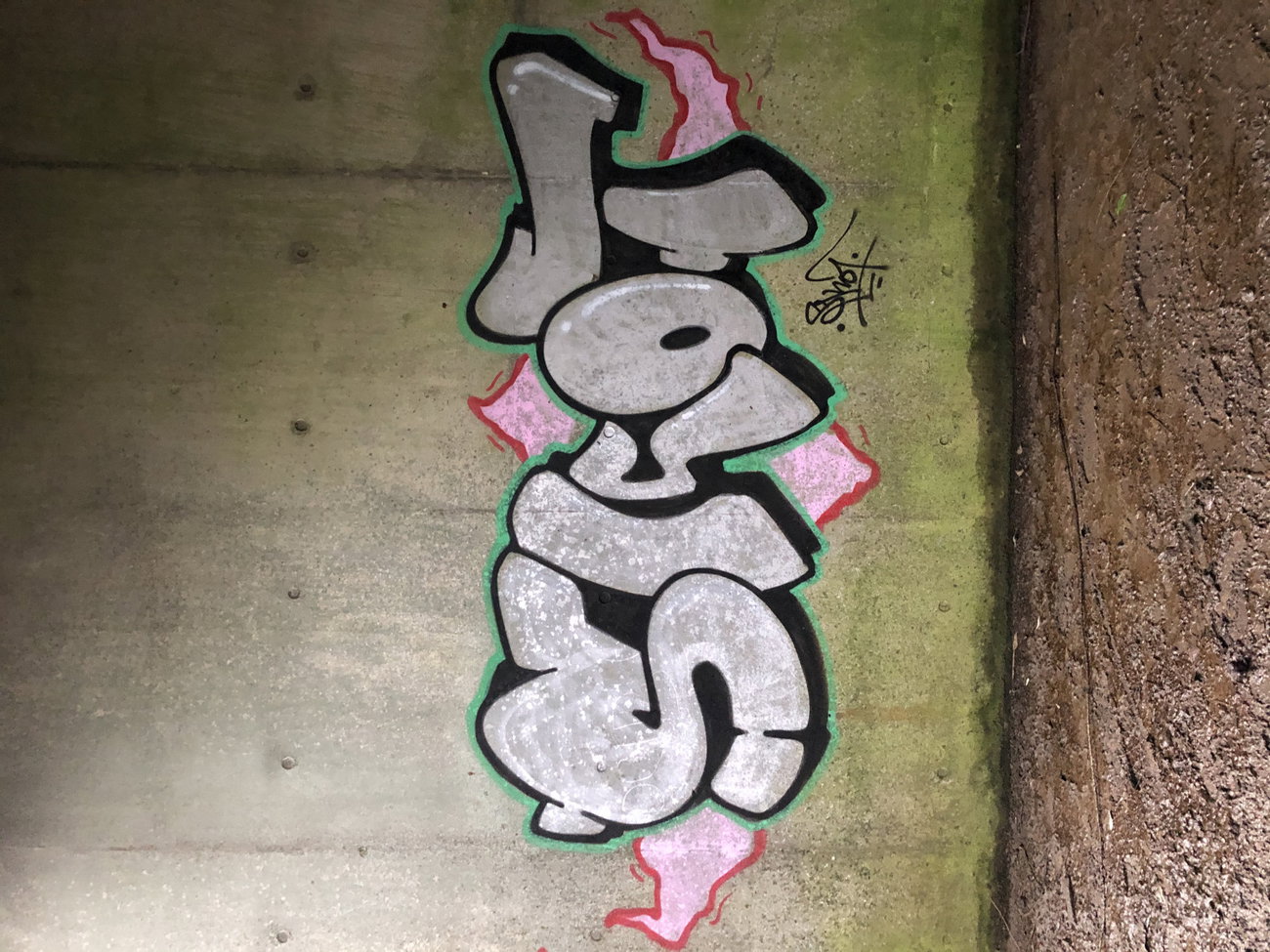 Graffiti Wall - Photo by Skot_terror