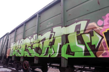 Graffiti Train - Photo by Skrap (2013)
