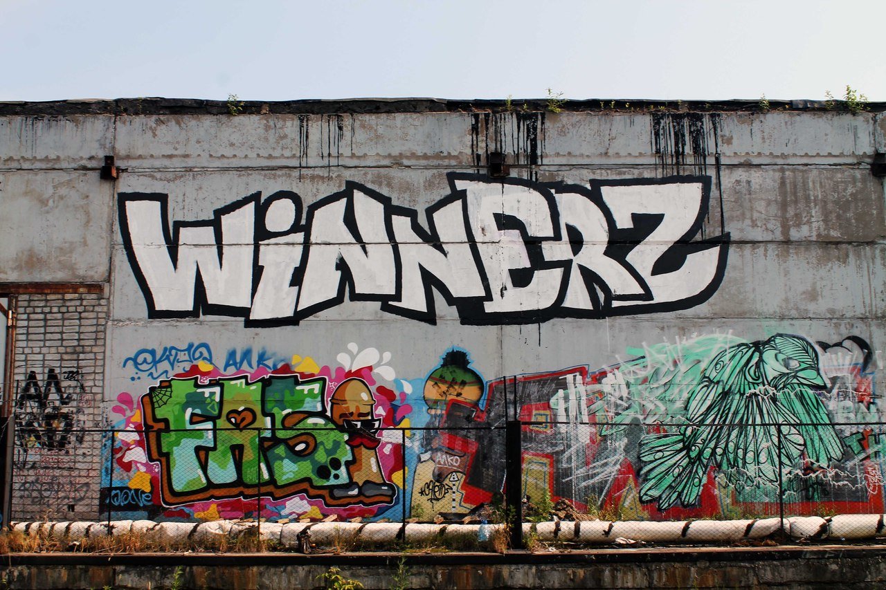 Graffiti Wall - Photo by Skrap (2014)