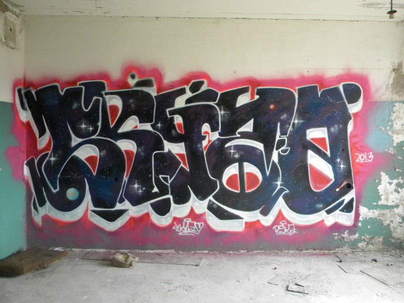 Graffiti Wall in Volkhov - Photo by Skyzorskz - graffiti, bombing, writing (2013)