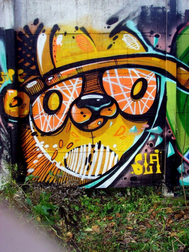 Graffiti Wall in Moscow - Photo by Slash - graffiti, wall, bears (2012)