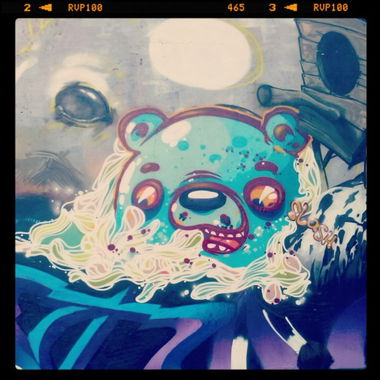 Graffiti Wall in Mowcow - Photo by Slash - wall, bears, art (2013)