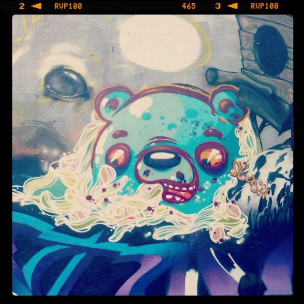Graffiti Wall in Mowcow - Photo by Slash - wall, bears, art (2013)