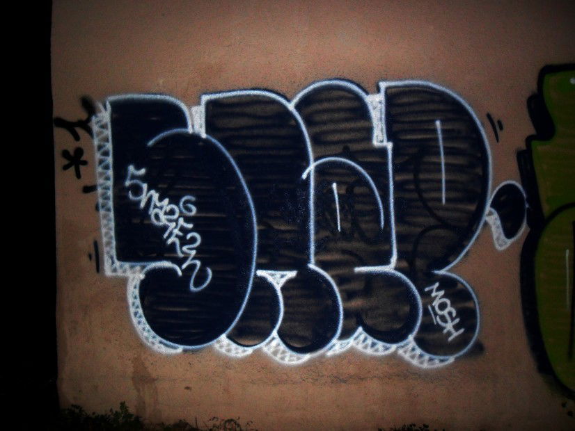 Graffiti Bombing in Lviv - Photo by Snaper - snaper, snap (2011)