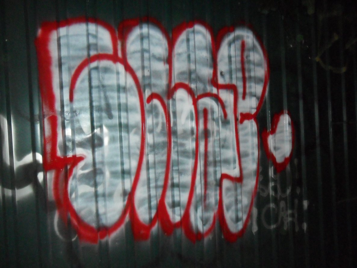 Graffiti Wall in Yalta - Photo by Snaper - snaper, snap (2013)